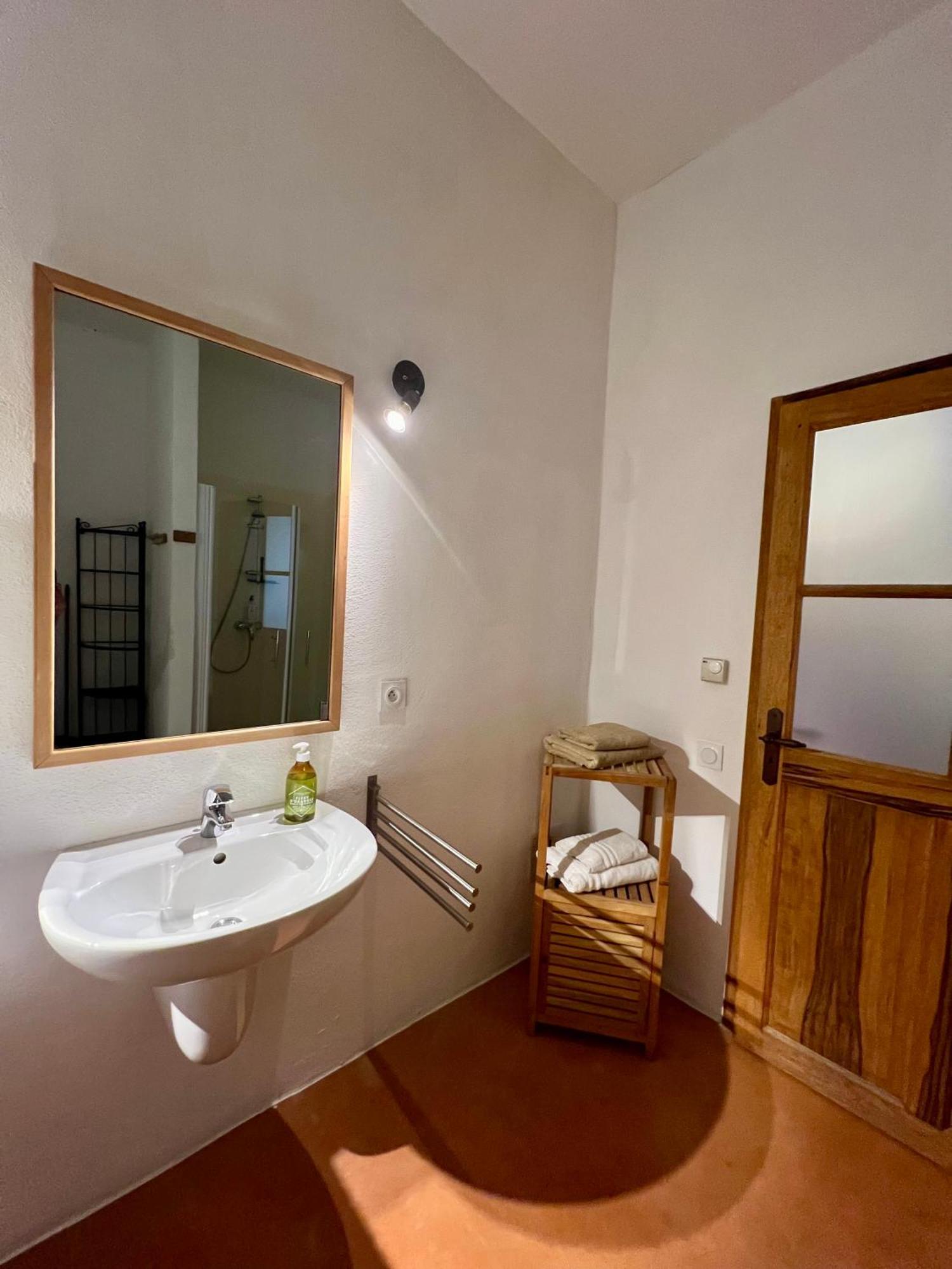 Vinauberge Poilhes エクステリア 写真